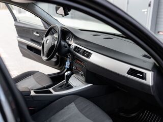 BMW 320 2.0 130kW