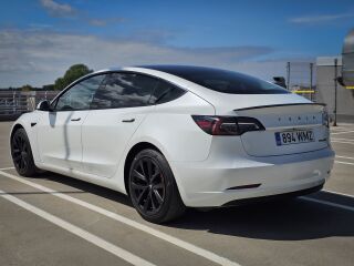 Tesla Model 3 Long Range 366kW 153kW