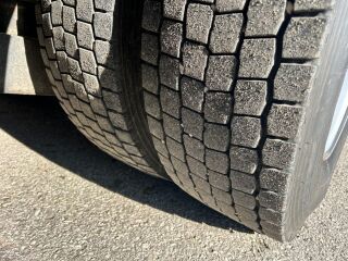 Mercedes-Benz Arocs 3763 8X4*4 EURO6 + LOFLIFT 125Z HiVision EUR 460kW