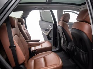 Hyundai Santa Fe Grand Premium 4WD 2.2 145kW