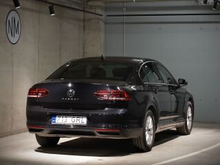 Volkswagen Passat BUSINESS 1.5 TSI 110кВ