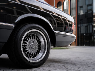 Mercedes-Benz 500 500SEC W126 4.9 V8 164кВ