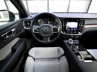 Volvo V60 T8 LONG RANGE Inscription Recharge Plug-In-Hyb 2.0 335kW