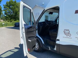 Iveco Daily 35S18 3.0 132kW