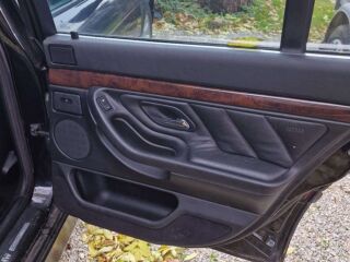 BMW 735 3.5 175kW