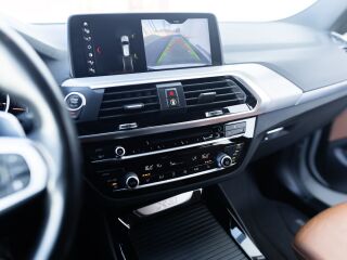 BMW X3 M-Sportpakett Exclusive line 3.0 195kW