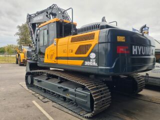 Hyundai HX300AL 198kW
