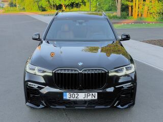 BMW X7 3.0 195kW