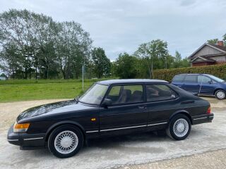 Saab 900 S 2.0 16V Turbo 107kW