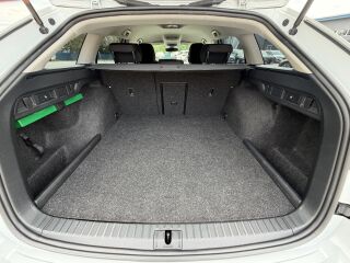 Skoda Octavia COMBI PLUS 1.4 R4 PLUG-IN HYBRID 55 + 110kW