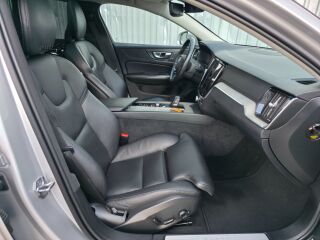 Volvo V60 Cross Country Cross Country Pro AWD 2.0 145kW