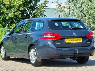 Peugeot 308 SW 1.2 80кВ
