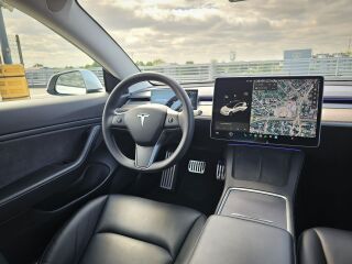 Tesla Model 3 Long Range 366kW 153kW
