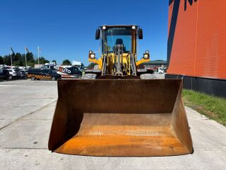 Volvo L90E 4x4 121кВ
