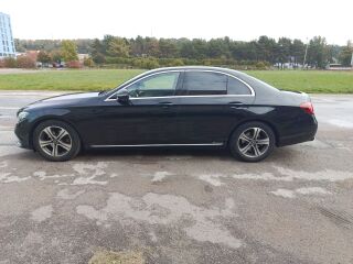 Mercedes-Benz E 220 2.0 143kW