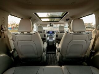 Chrysler Pacifica Limited 3.6 214kW
