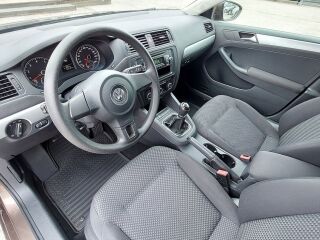 Volkswagen Jetta 1.2 77kW
