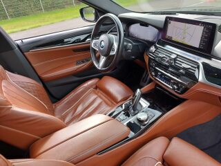 BMW 530 LCI 3.0 210kW