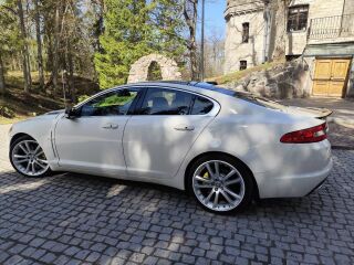 Jaguar XF R-Design 2.7 152kW
