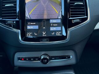 Volvo XC90 R DESIGN AWD 2.0 165кВ