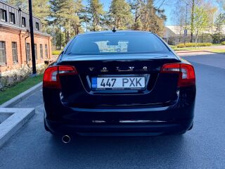 Volvo S60 Summum 2.0 D3 120kW