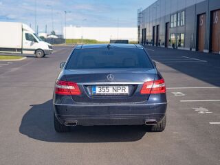 Mercedes-Benz E 350 3.0 V6 195kW
