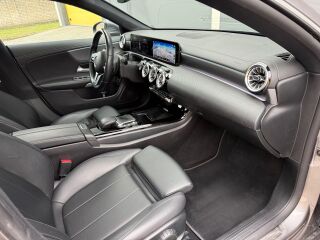 Mercedes-Benz CLA 180 Shooting Brake 2.0 85kW
