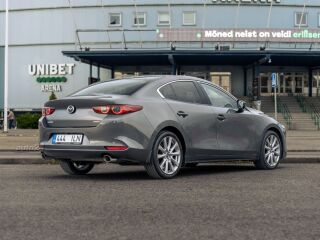 Mazda 3 Skyactive-X Luxury 2.0 132kW
