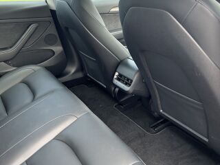 Tesla Model 3 208kW