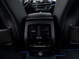 BMW X4 M-Paket 3.0 240kW