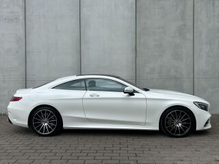 Mercedes-Benz S 560 4MATIC Coupé AMG 4.0 V8 345kW