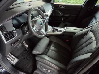 BMW X5 M50I 4.4 V8 390kW