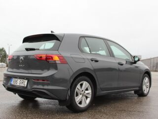 Volkswagen Golf 1.0 81кВ