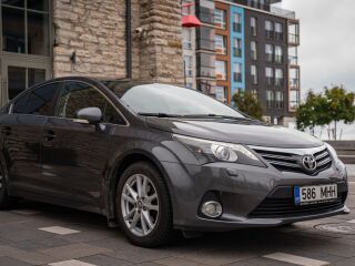 Toyota Avensis 1.8 108кВ