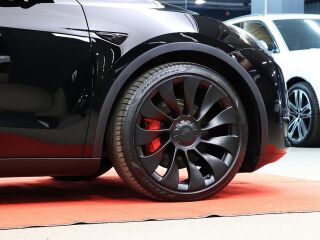 Tesla Model Y Performance Dual Motor AWD 393kW