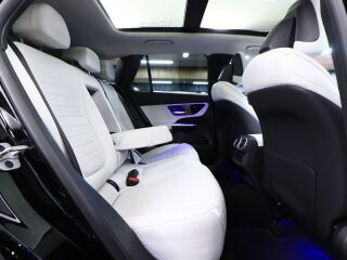Mercedes-Benz GLC 300 e 4Matic AMG Pakett 2.0 Plug-in Hybrid 150kW