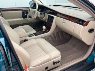 Cadillac Seville STS 4.6 Northstar V8 220кВ
