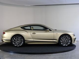 Bentley Continental GT MULLINER V8 HYBRID 4.0 V8 575kW