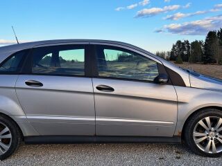 Mercedes-Benz B 180 2.0 80кВ