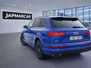 Audi Q7 S-Line 3.0 200кВ