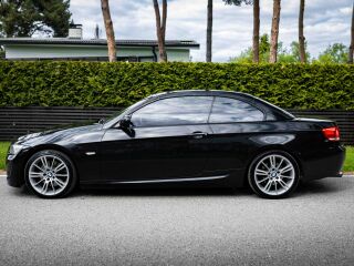 BMW 325 3.0 160kW