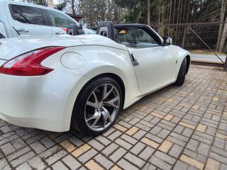 Nissan 370Z 3.7 253кВ