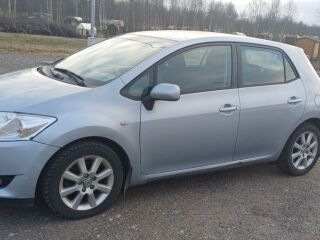 Toyota Auris 2.0 TDI 93kW