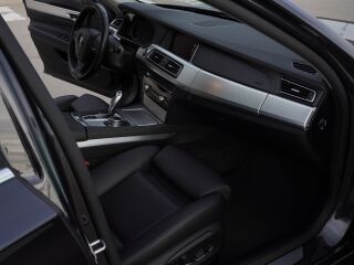 BMW 740 3.0 230kW