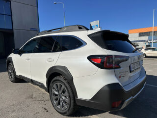 Subaru Outback Limited 2.5 124kW