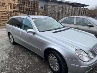 Mercedes-Benz E 320 3.2 165кВ