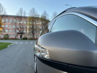Volvo V70 2.4 129kW