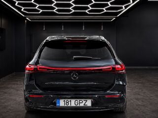 Mercedes-Benz EQA 300 4 MATIC Night package 168kW