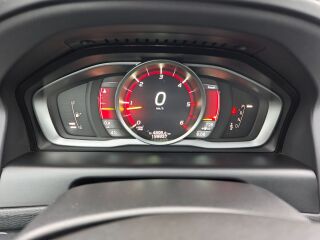 Volvo XC60 OCEAN RACE 2.0 R5 100kW