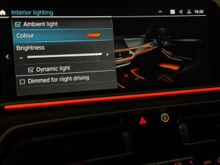 BMW X5 xDrive 45e M-Sportpakett Plug-In-Hybrid 3.0 290kW